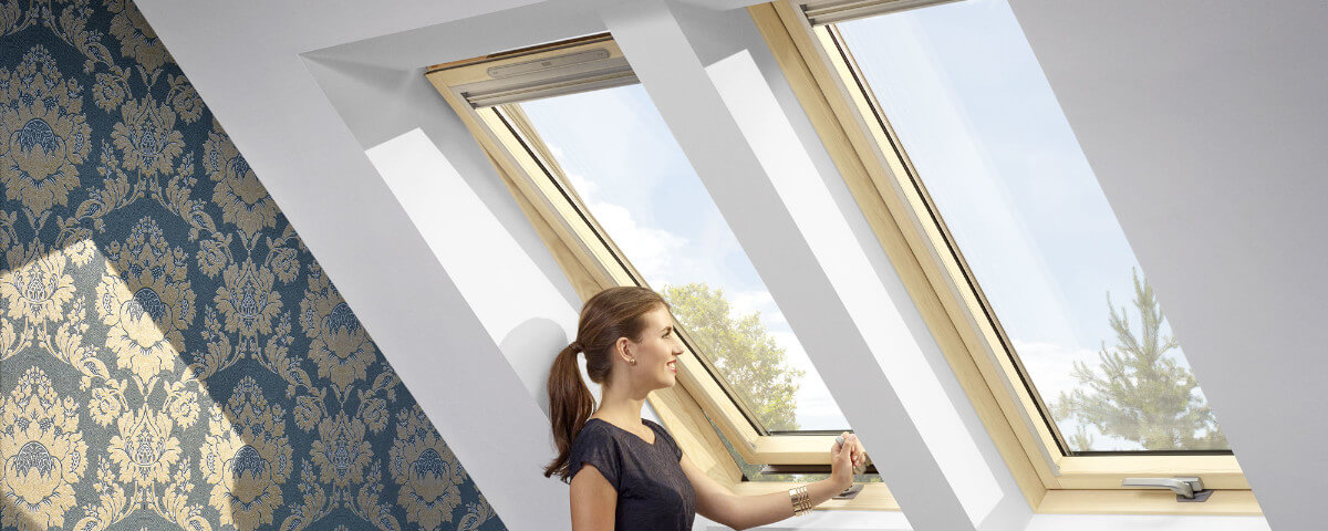 Мансардное окно VELUX GLR 3073BIS ручка снизу
